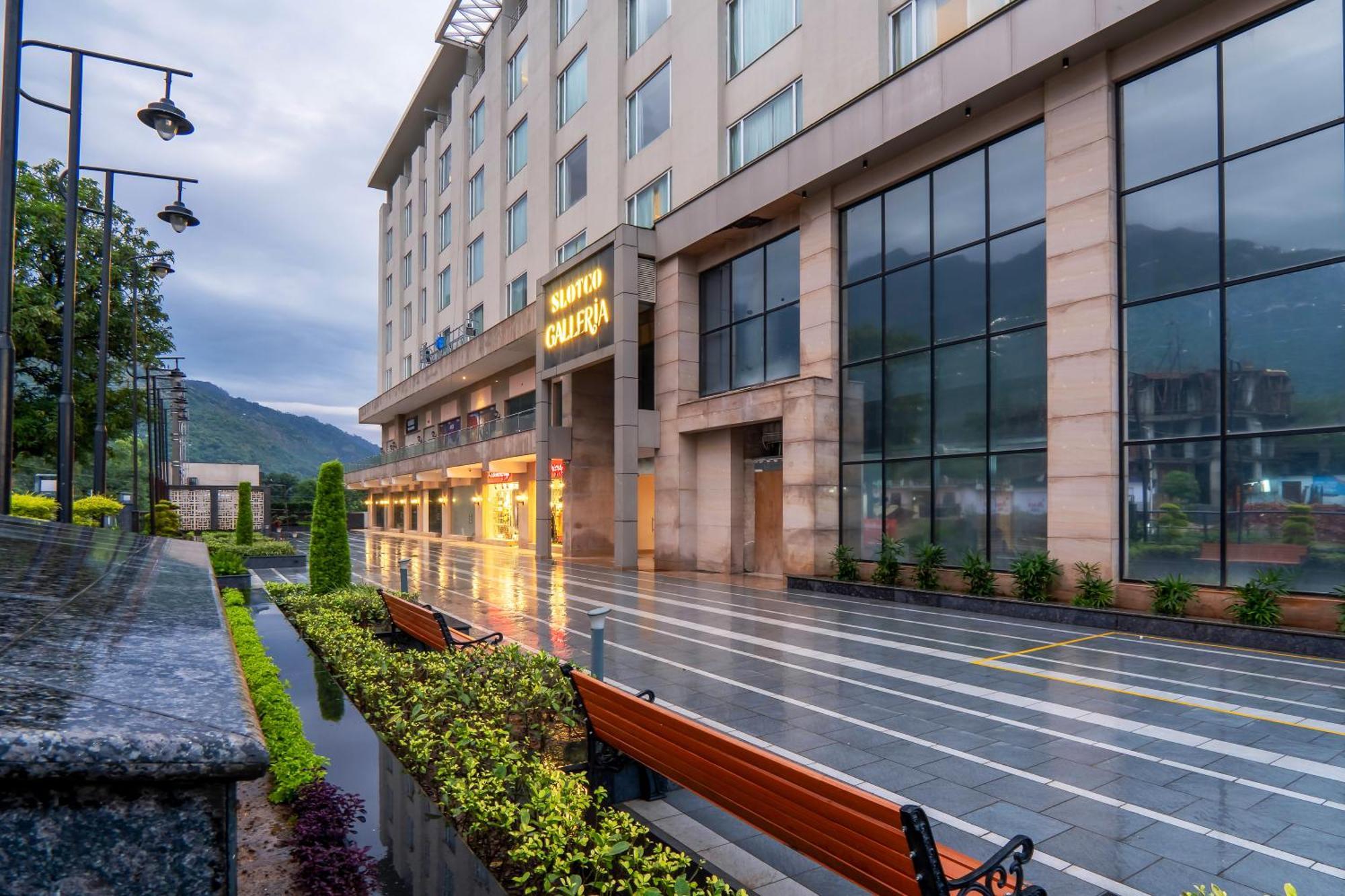 Holiday Inn Katra Vaishno Devi By Ihg Katra (Jammu and Kashmir) Exterior foto