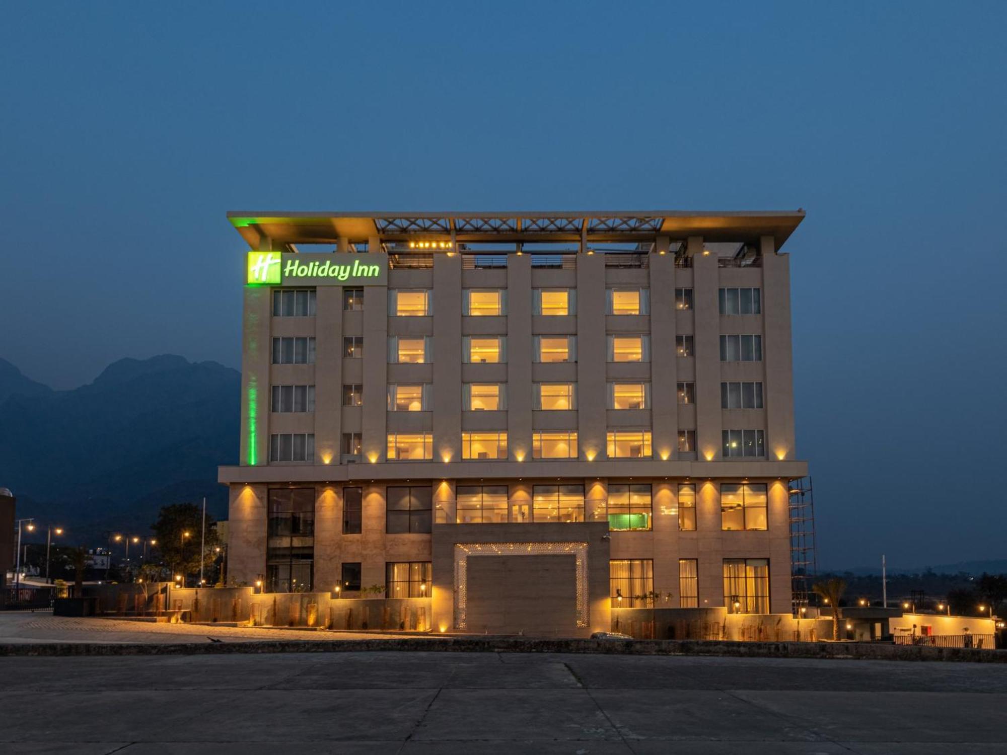 Holiday Inn Katra Vaishno Devi By Ihg Katra (Jammu and Kashmir) Exterior foto