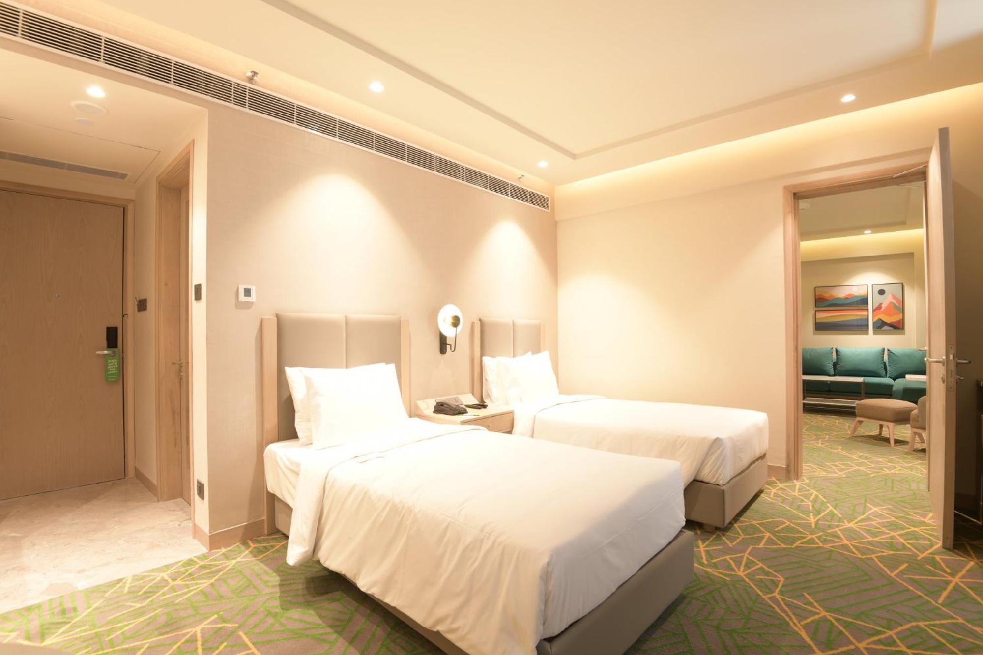 Holiday Inn Katra Vaishno Devi By Ihg Katra (Jammu and Kashmir) Exterior foto