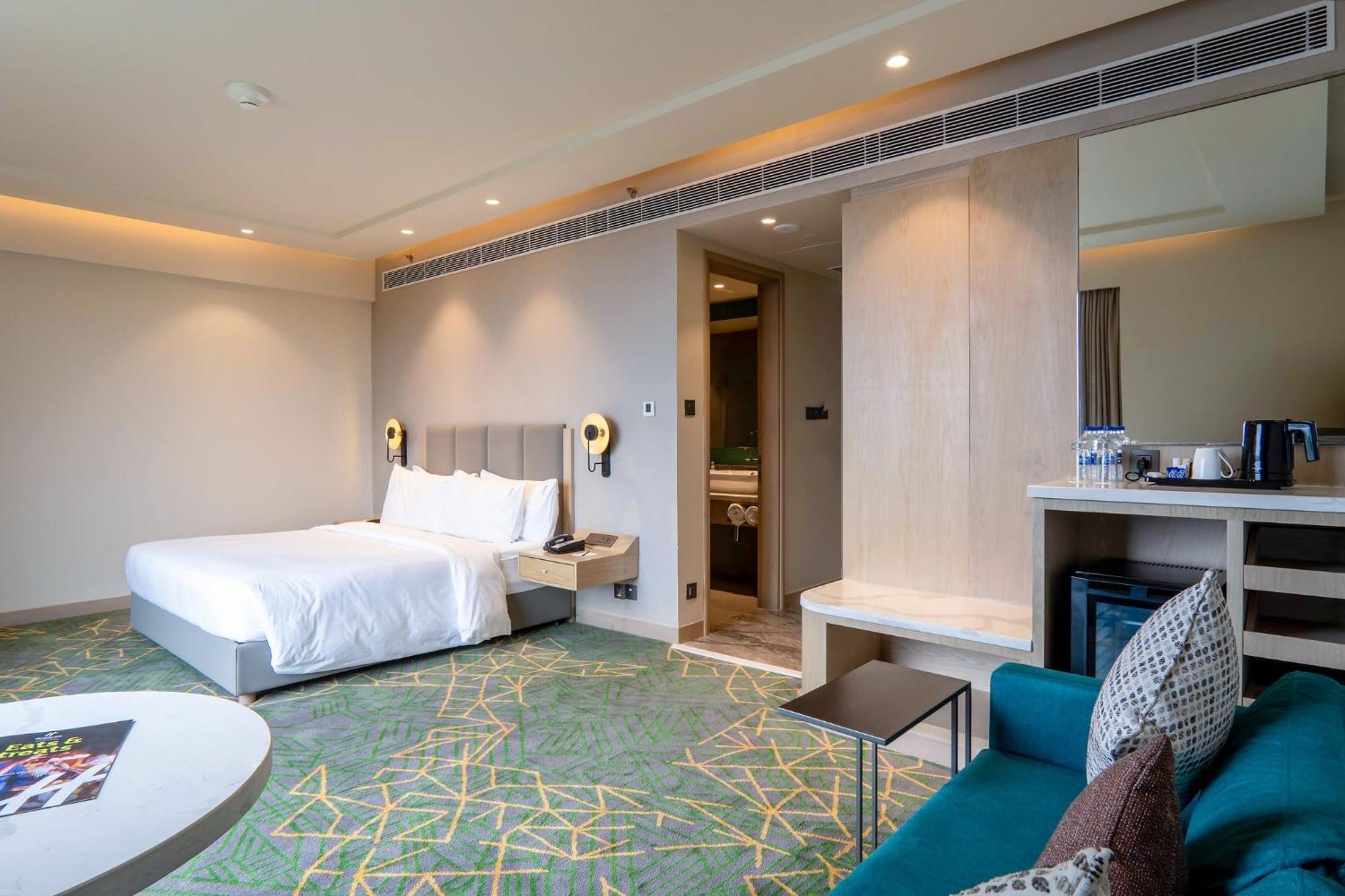 Holiday Inn Katra Vaishno Devi By Ihg Katra (Jammu and Kashmir) Exterior foto
